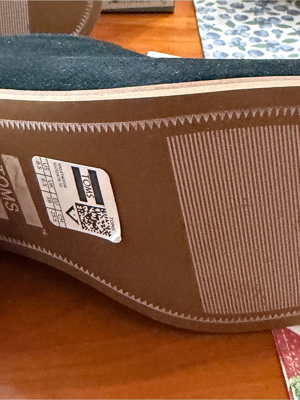 TOMS Black Leila Suede Mule Flats - Picture 4 of 5